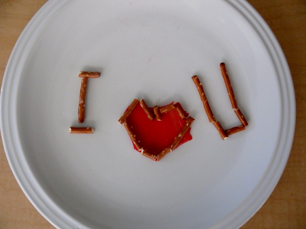 food_art_i_love_you_by_sunnyluv1-d4b8a2t